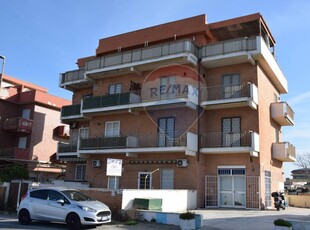 Appartamento in vendita a Ardea, Marina Di Ardea