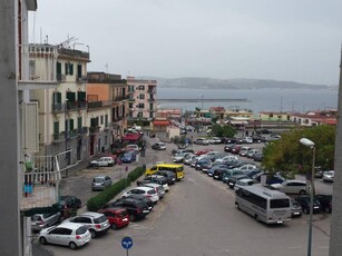 Appartamento in vendita a Pozzuoli