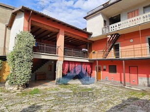 Appartamento in vendita a Zandobbio