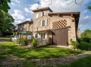casa in vendita a Lesignano de' Bagni