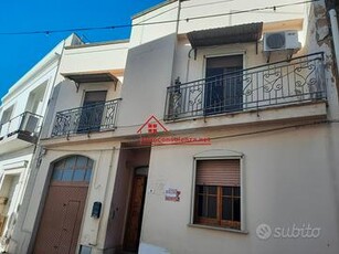 Casa indipendente a Presicce-Acquarica con garage