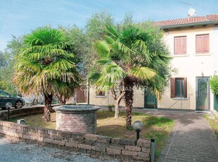 Casa indipendente di 95 mq a Venezia