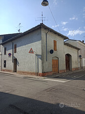 Casa singola centro paese