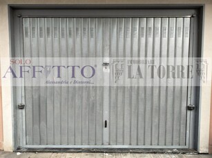 Garage / posto auto di 15 mq a Alessandria