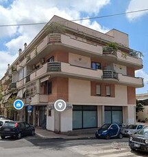 Locale commerciale c1