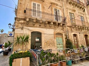 Negozio in vendita a Siracusa