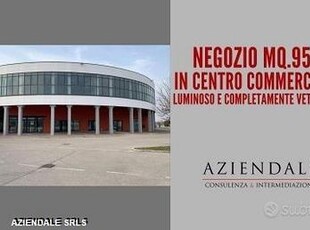 Negozio mq.1000 in centro commerciale