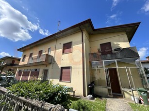 Palazzo in vendita a Grisignano Di Zocco