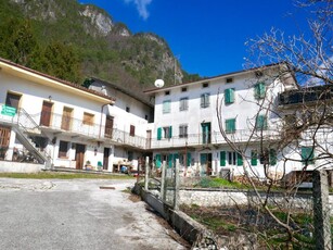 PANORAMICA CASA PLURICAMERE Tramonti di Sopra