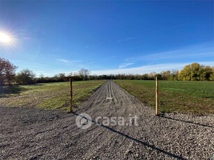 Terreno agricolo in Vendita in Via Renato Serra a Reggio Emilia