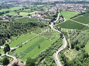 Terreno edificabile residenziale in vendita a Bassano Del Grappa