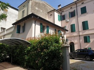 Ufficio in Via Mazzini n. 42, San Felice s...