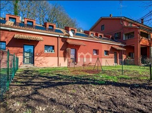 Valmontone: villino a schiera ristrutturato con giardino