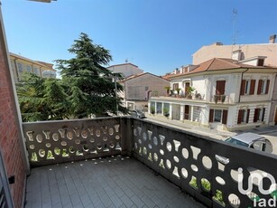 Vendita Casa indipendente / Villa 212 m² - 5 camere - Civitanova Marche