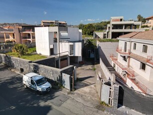 Vendita Villa, in zona CAPOMULINI, ACIREALE