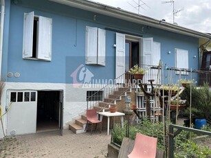 Villa a schiera 6 vani 167mq