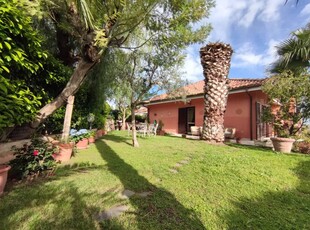 Villa bifamiliare
