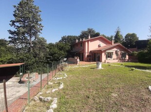 Villa bifamiliare a Colle Romano, Riano (RM)