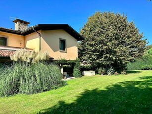 Villa in vendita a Bergamo