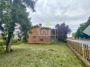 Villa in vendita a Canneto Sull'Oglio