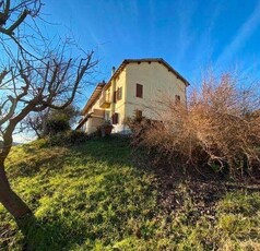 Villa in vendita a Castelvetro Di Modena