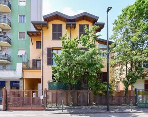 Villa in vendita a Cinisello Balsamo