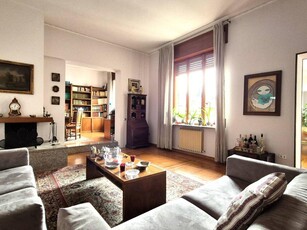 Villa in vendita a Legnano