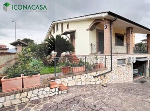 Villa in vendita a Roma