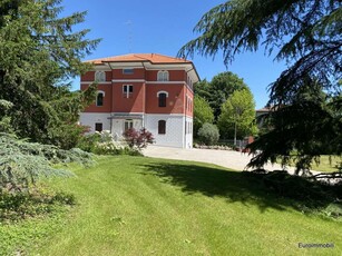 Villa unifamiliare in vendita a Traversetolo