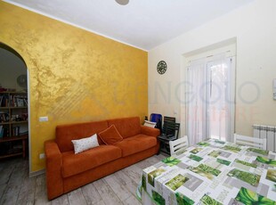 ZONA CENTRALISSIMA – Bilocale con Terrazzo