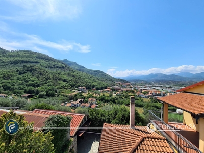 Casa indipendente con terrazzo, Albenga san fedele