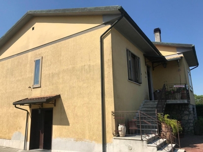 Casa indipendente in vendita Pisa