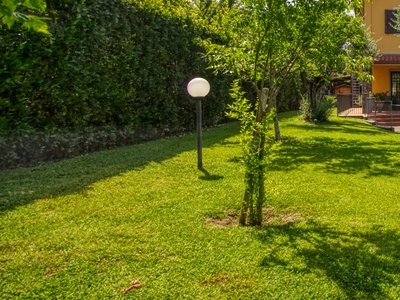Villa singola in Via Australe , 4, Guidonia Montecelio (RM)