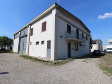 Capannone Industriale in vendita a Tortona strada Statale per Voghera, 93/5