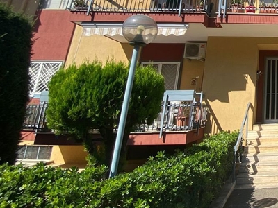 Appartamento in Via Ernesto Bonavoglia, Bari (BA)