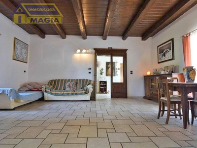 Casa indipendente con terrazzo, Ascoli Piceno venagrande