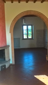 Casa indipendente in affitto a Gambassi Terme