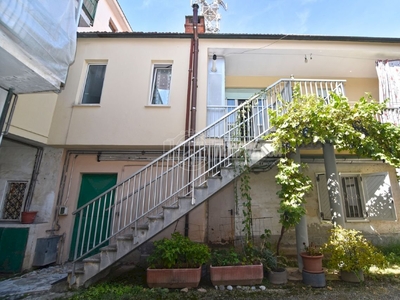 Vendita Appartamento Via Giuseppe Raimondo, 16, Volpiano