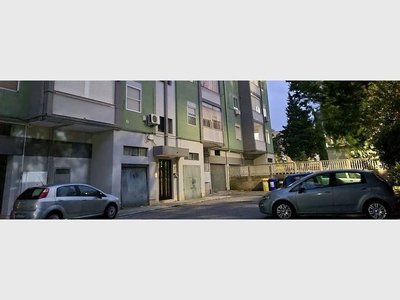 Appartamento in vendita a Brindisi, VIA EMILIO GOLA, 4 - Brindisi, BR