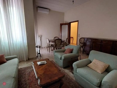 Appartamento in Vendita in Stradone Farnese a Piacenza