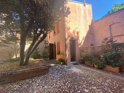 Appartamento in Vendita in Via Savonarola 40 a Ferrara