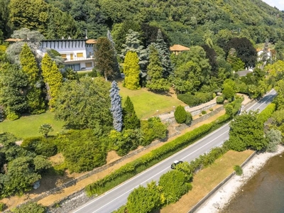 Prestigiosa villa di 720 mq in vendita, Stresa, Italia