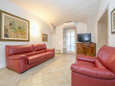 Appartamento in vendita a San Felice Del Benaco