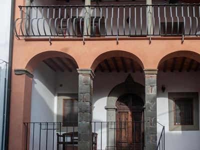 Casa indipendente in vendita a Camporgiano