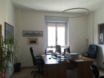 Ufficio in Affitto in a Terni
