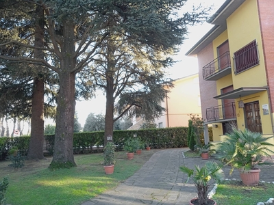 Villa a schiera in Vendita a Lucca