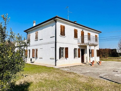 Casa singola in vendita a Nogara Verona