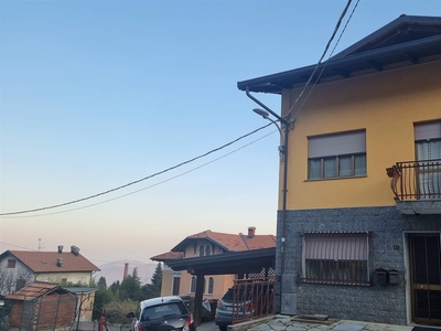 Casa singola in vendita a Valdilana Biella Trivero