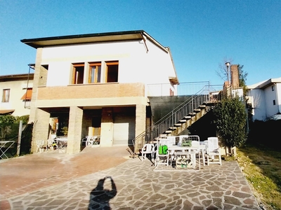 Terratetto in vendita a Empoli Firenze Centro