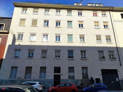 Appartamento in Affitto in Via Giacomo Watt 10 a Milano